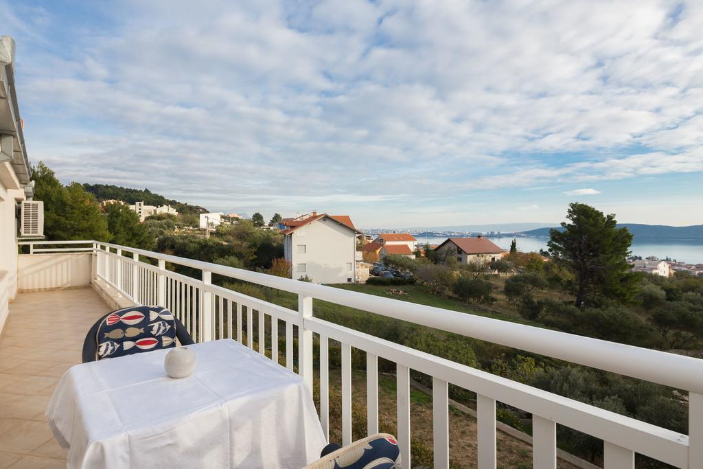 Apartment Marelux Kaštela Екстериор снимка