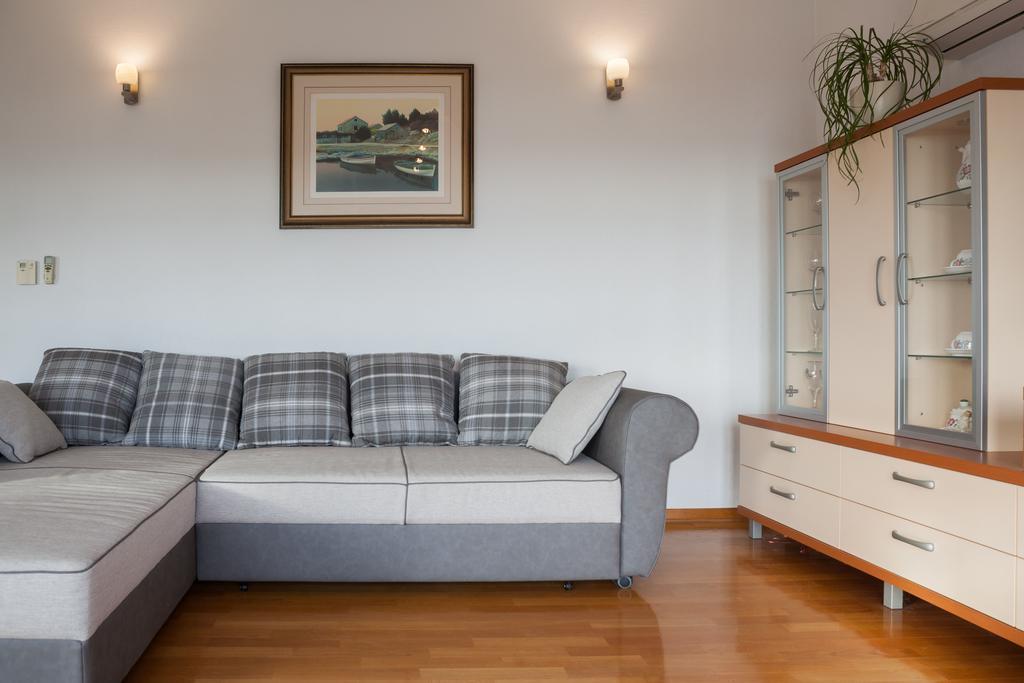 Apartment Marelux Kaštela Екстериор снимка