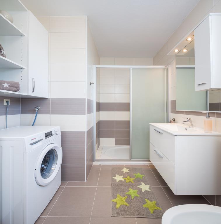 Apartment Marelux Kaštela Екстериор снимка