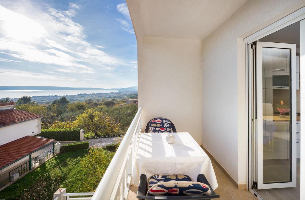 Apartment Marelux Kaštela Екстериор снимка
